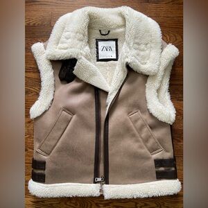 ZARA - COMBINATION FLEECE VEST